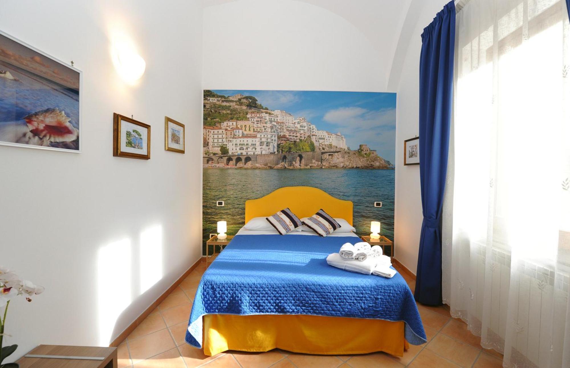 Bed & Breakfast L'Apostolo Di Amalfi *